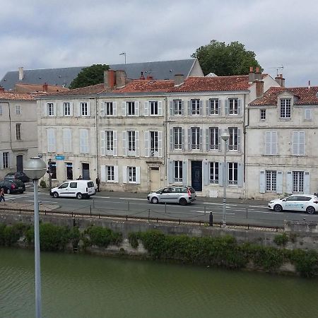 Charmant 2 Pieces Au Coeur De La Rochelle, Ideal Pour 2 Personnes - Fr-1-551-33 La Rochelle  Buitenkant foto