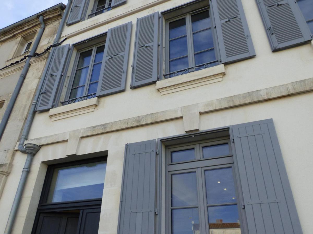 Charmant 2 Pieces Au Coeur De La Rochelle, Ideal Pour 2 Personnes - Fr-1-551-33 La Rochelle  Buitenkant foto